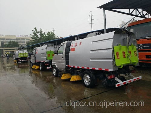 環(huán)衛(wèi)設(shè)備選購(gòu)指南 掃路車價(jià)格與廠家推薦
